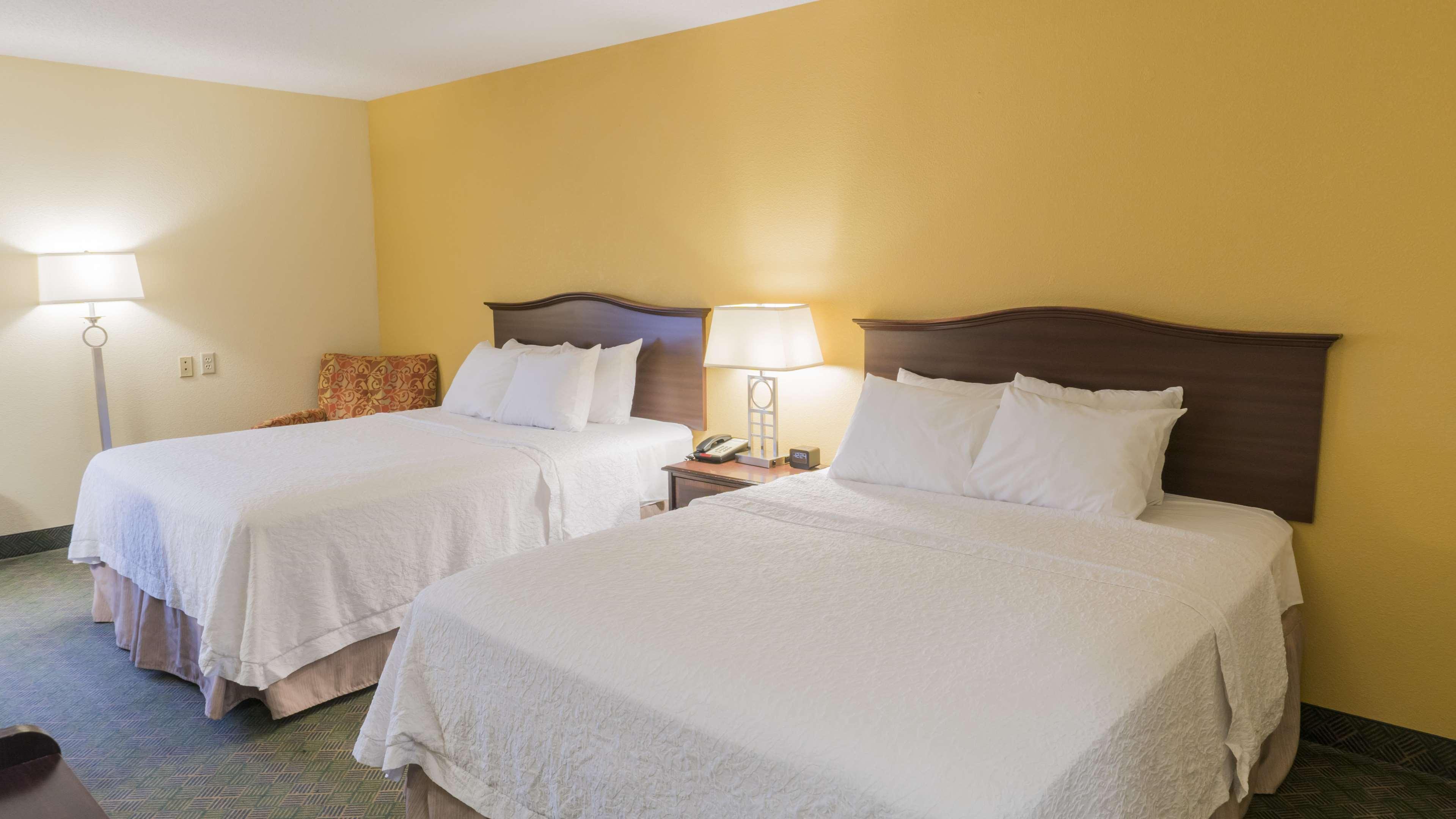 Hampton Inn New Philadelphia Exterior foto