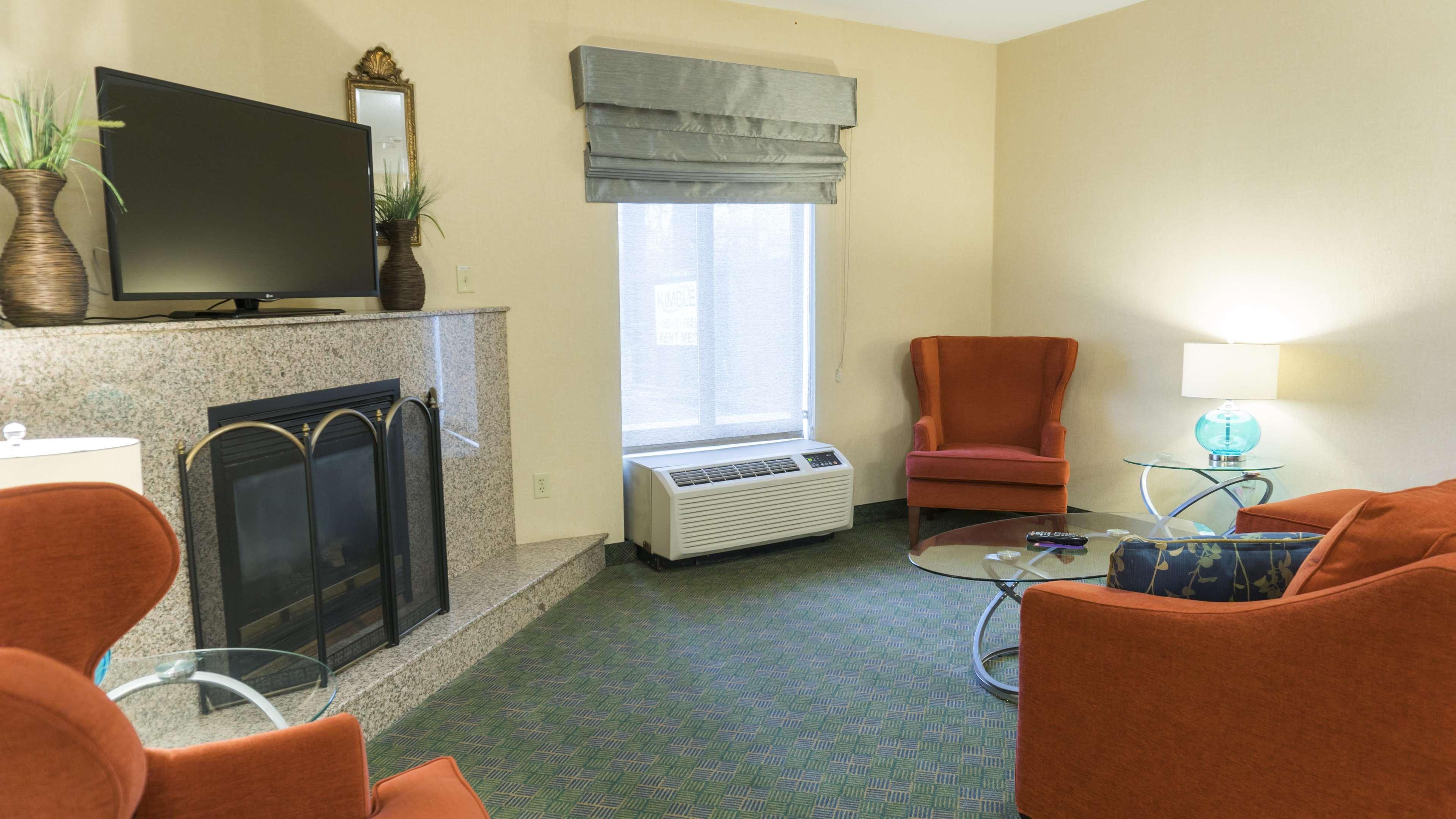 Hampton Inn New Philadelphia Exterior foto