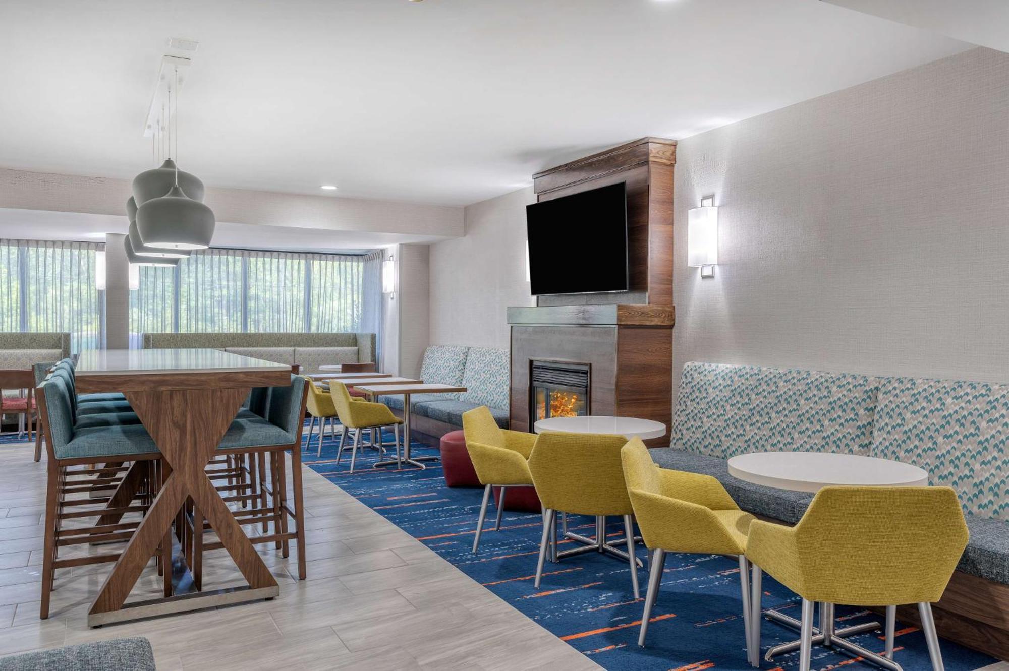 Hampton Inn New Philadelphia Exterior foto
